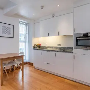 - Tower Hill - Centre By Prime Stays N-6 Apartment London